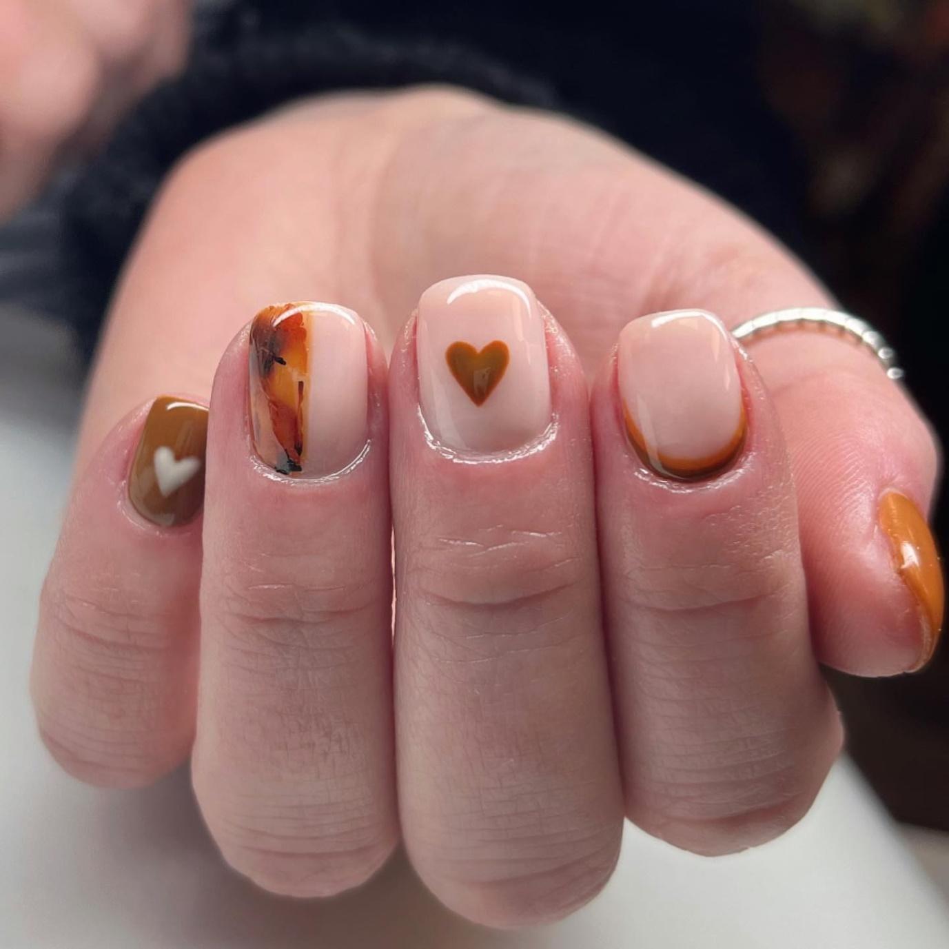 Autumn Hearts Brown Nails