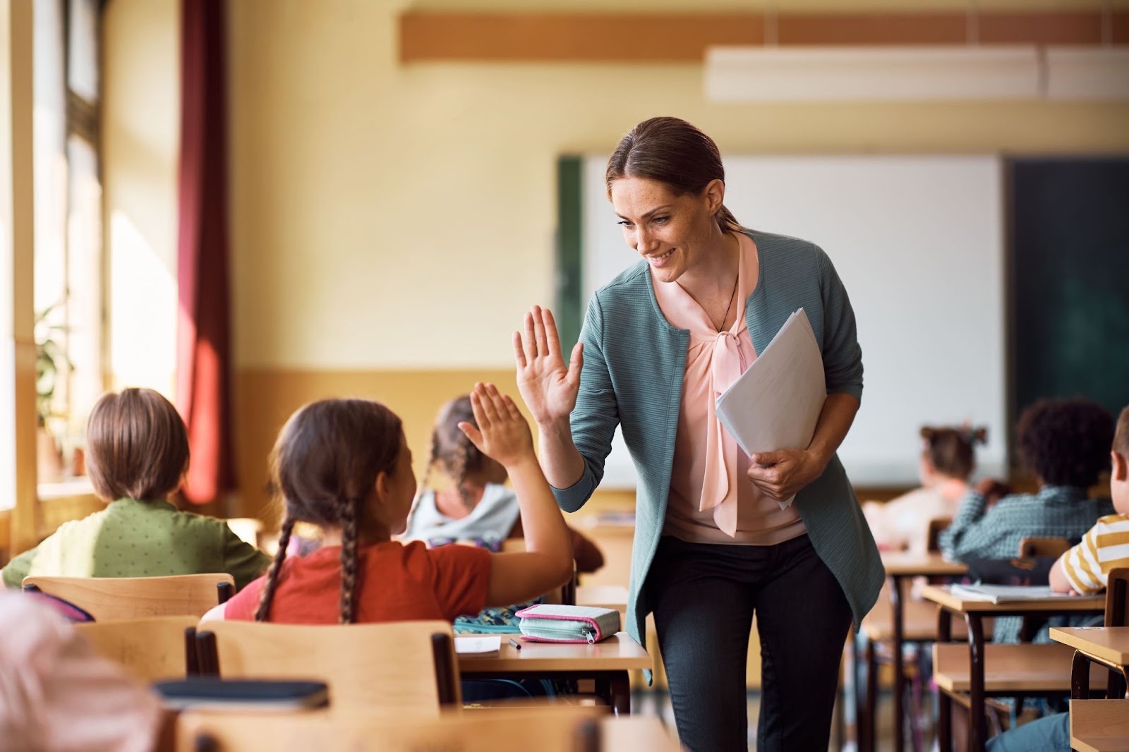 Short Valentine's Messages for Teachers Besides Gifts