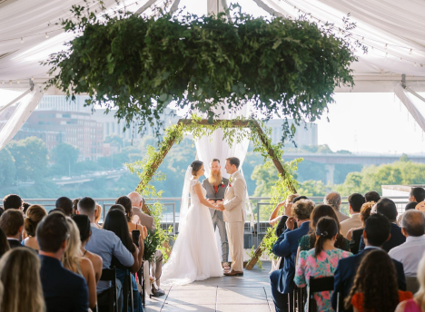 The Bridge Building, downtown Nashville wedding venue, is one of many top wedding spaces in the heart of Nashville.