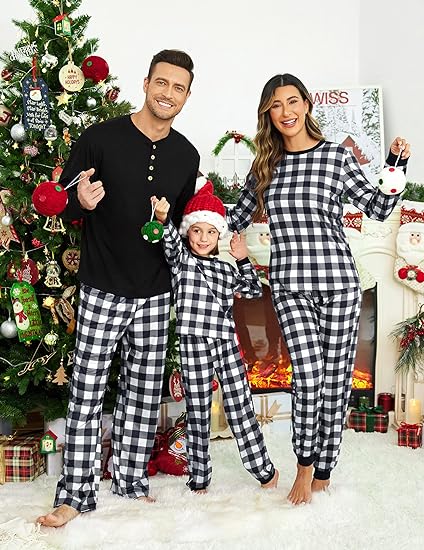 christmas family photo outfit ideas
