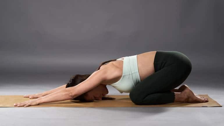 How to improve eyesight naturally: Try these 8 yoga asanas to exercise your  eyes for better eyesight