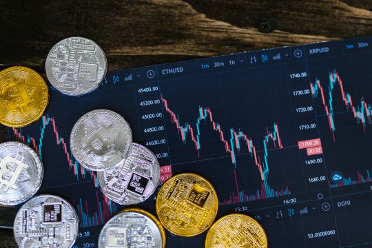  Cryptocurrency Transactions