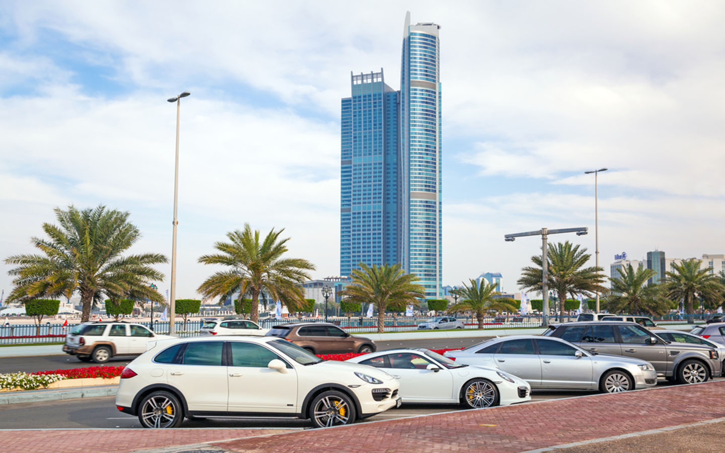 Where to park in Dubai?