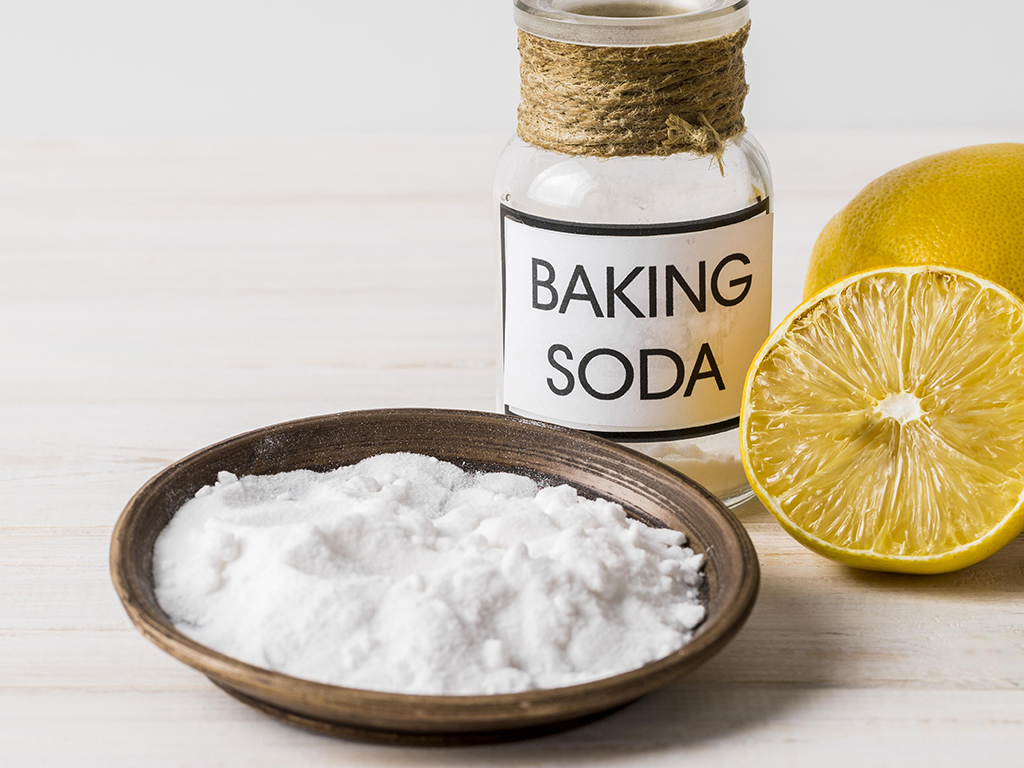 dung-baking-soda-phuc-hoi-da-LECAS