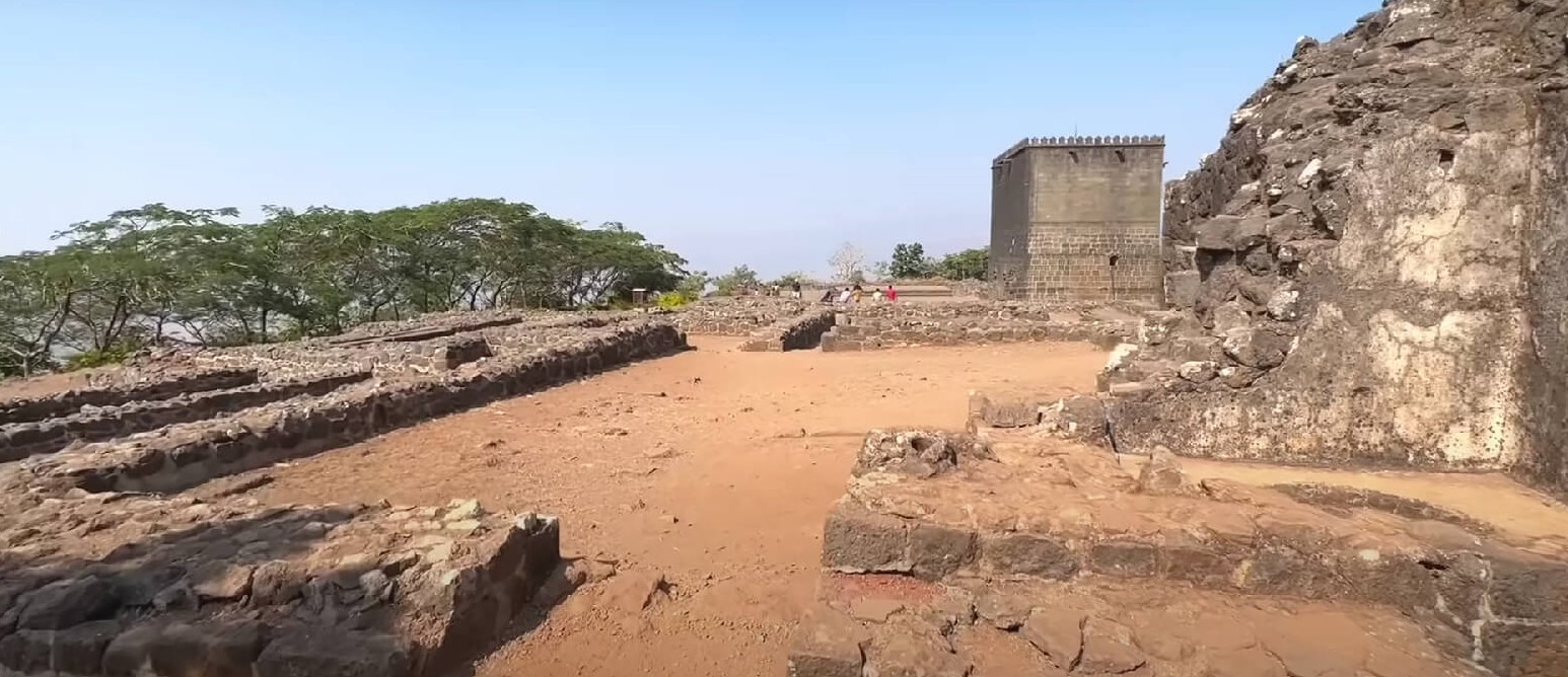 chhatrapati shivaji maharaj Fort Shivneri (शिवनेरी किला) Fort Junnar,Maharashtra