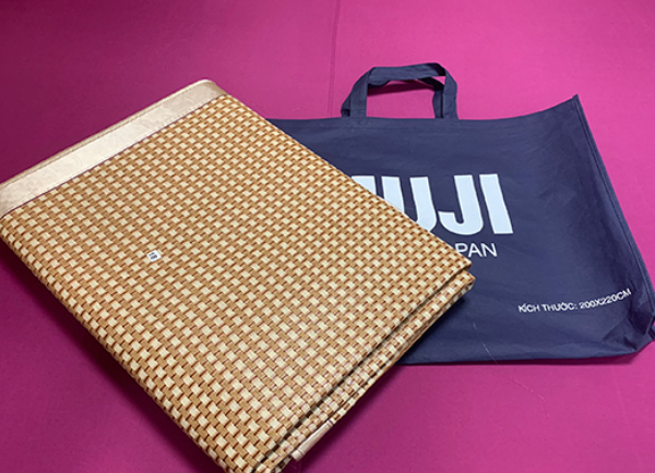 chiếu điều hòa Muji