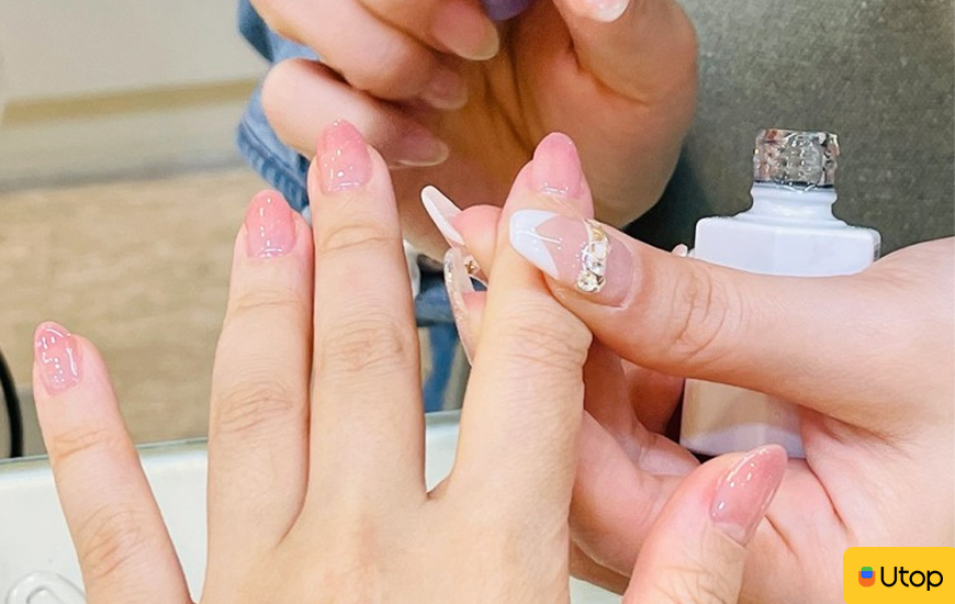 Đội ngũ nhân viên Chang Nails
