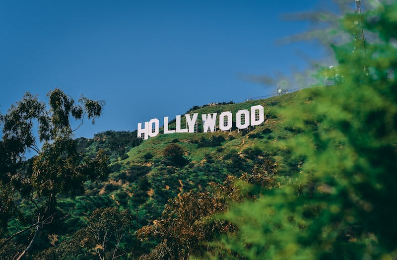 A picture of the famous Hollywood sign.