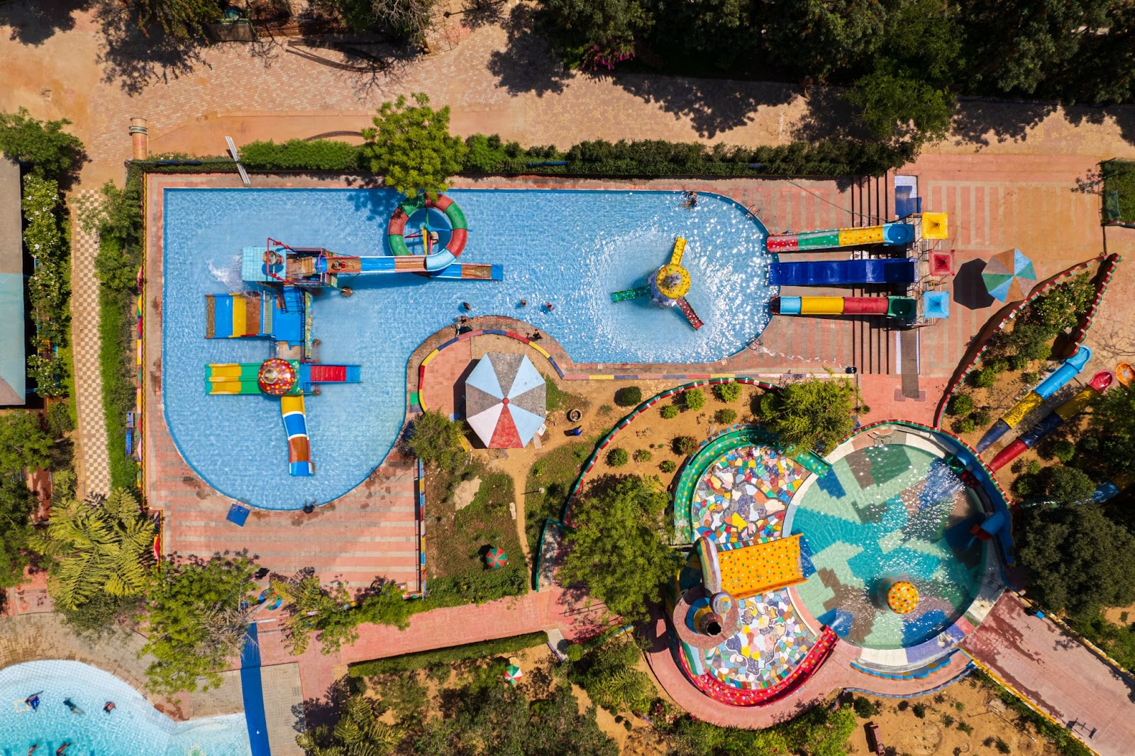 Resort with a water park at Pink Pearl