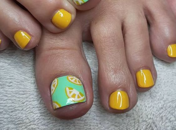 Sunny Citrus Summer Toe Nail Art Ideas