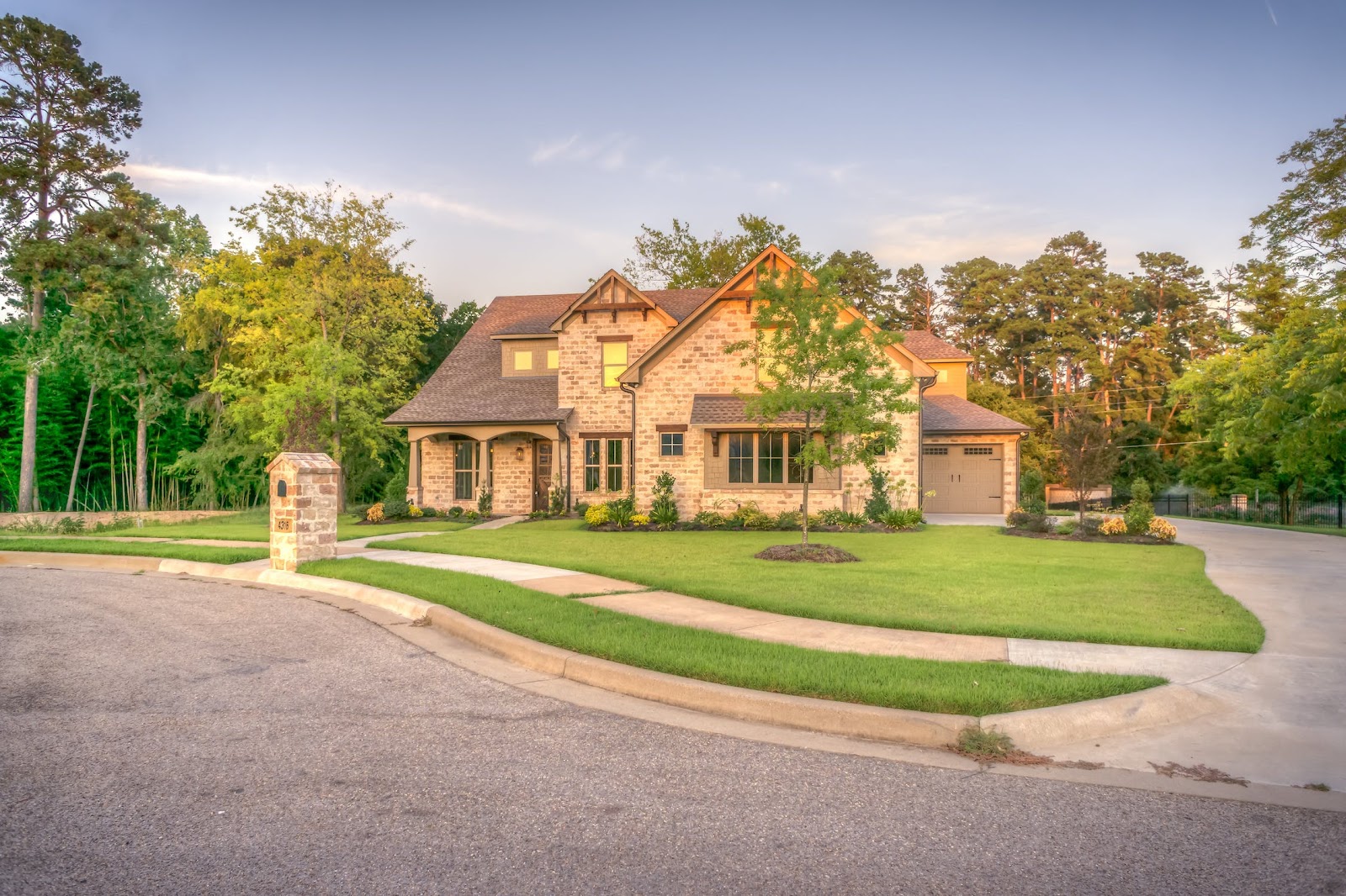 landscaping is a diy home improvement that returns a lot of ROI