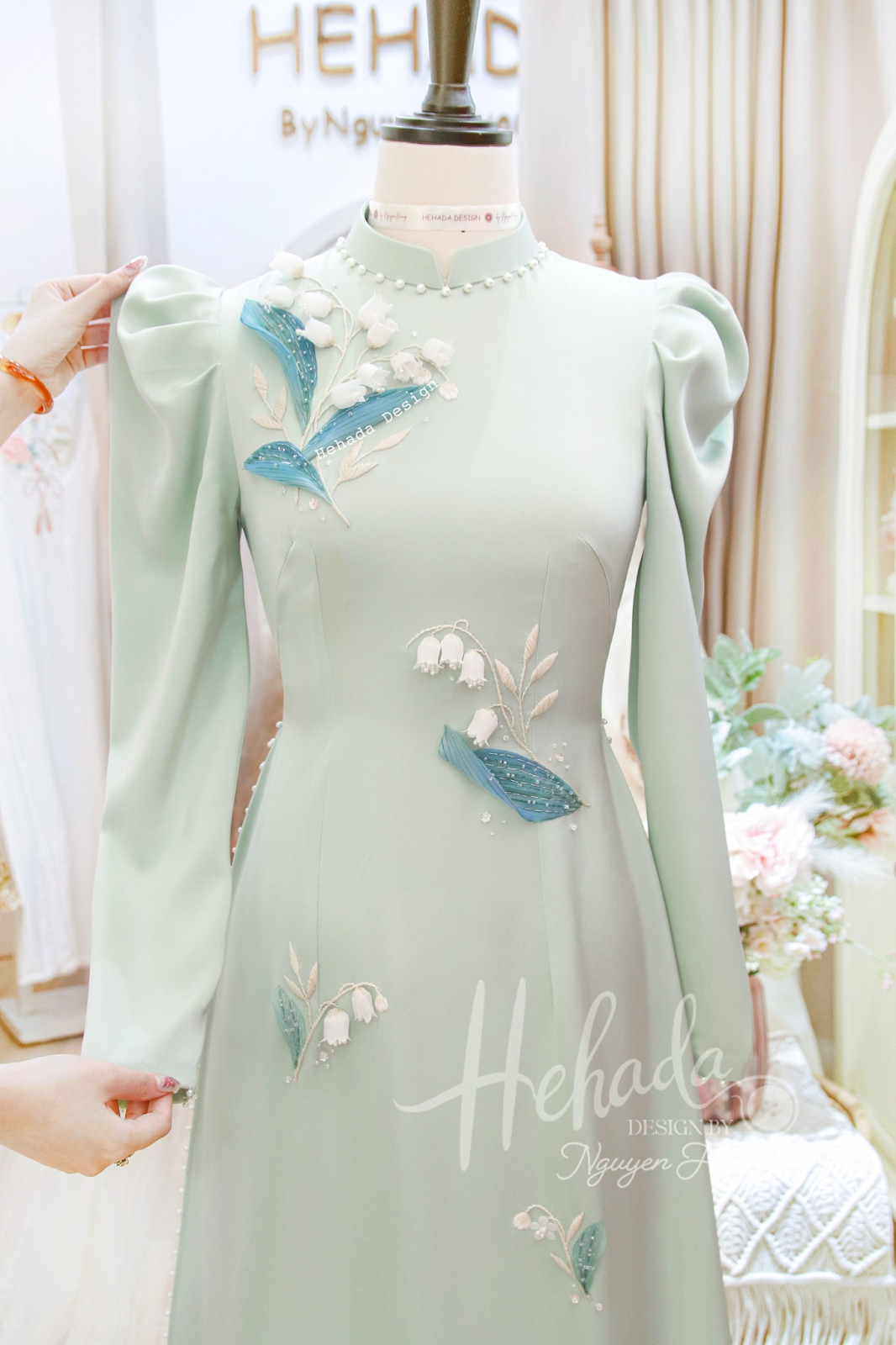 Họa tiết Hoa Linh Lan áo dài nữ